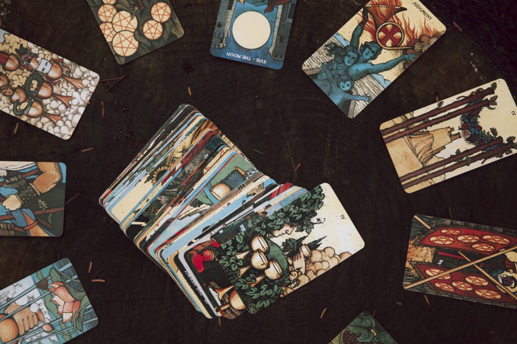 Völvan sá fyrir þvílíkt ár í íslenskum fjölmiðlum