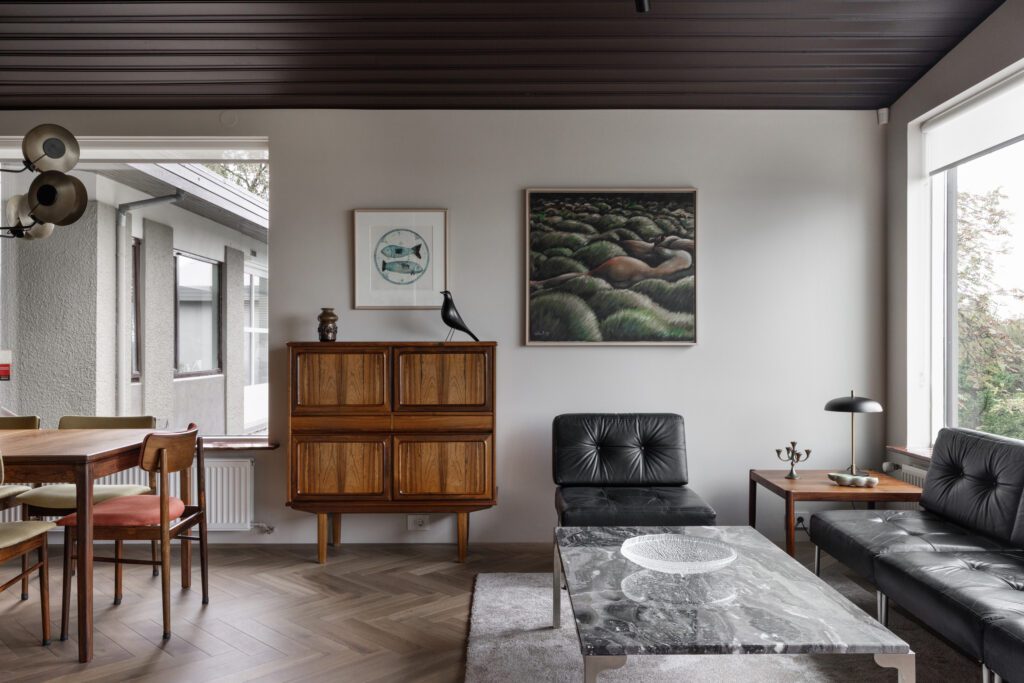 Heiðra karakter 70s perlu 