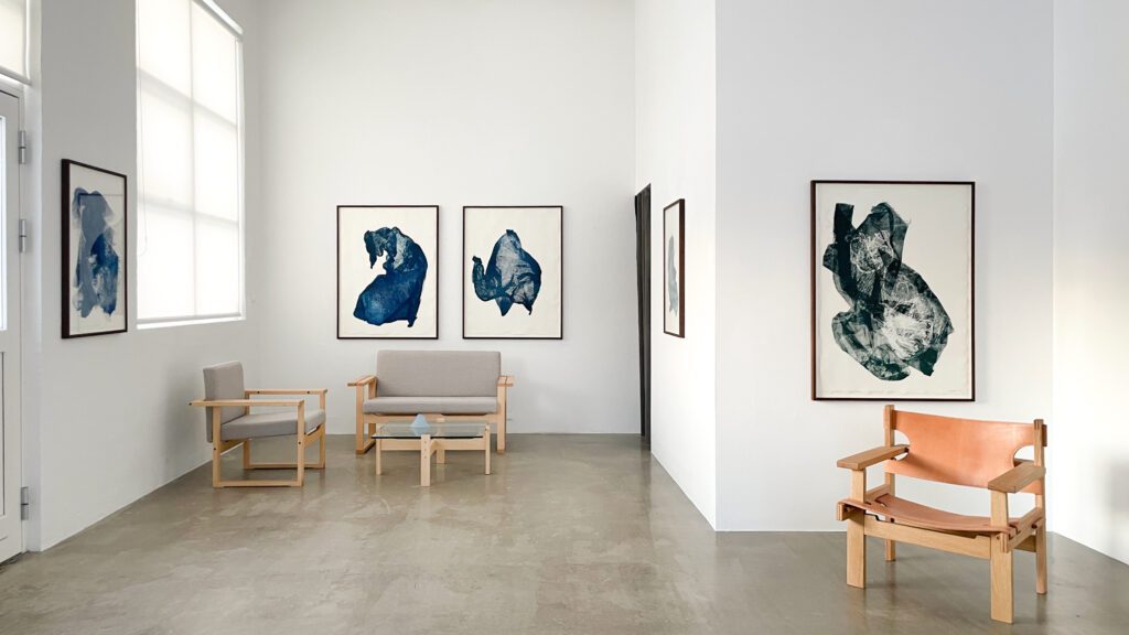 Minnka fjarlægð milli verks og áhorfanda