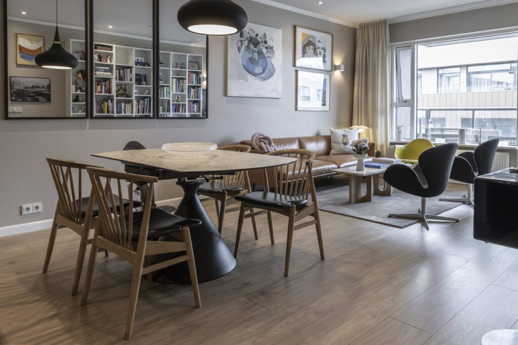 HYGGE Í HÁVEGUM HAFT