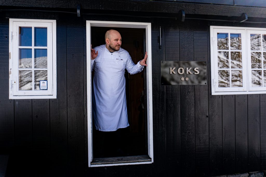 Á Michelin-stað í afskekktum dal í Færeyjum
