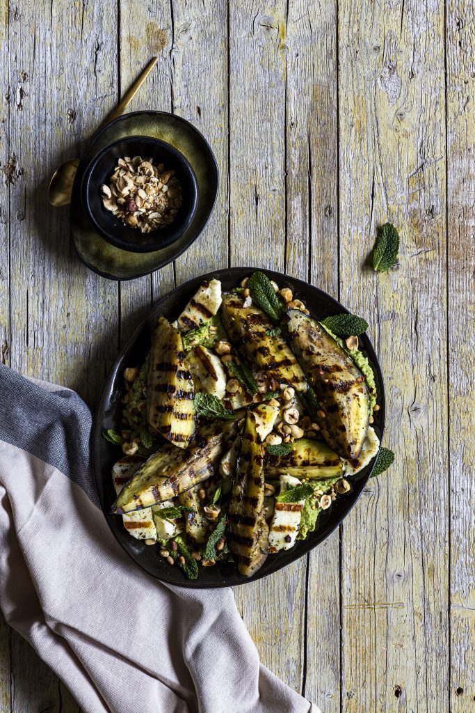 Grillað eggaldin með Halloumi-osti og avókadómauki
