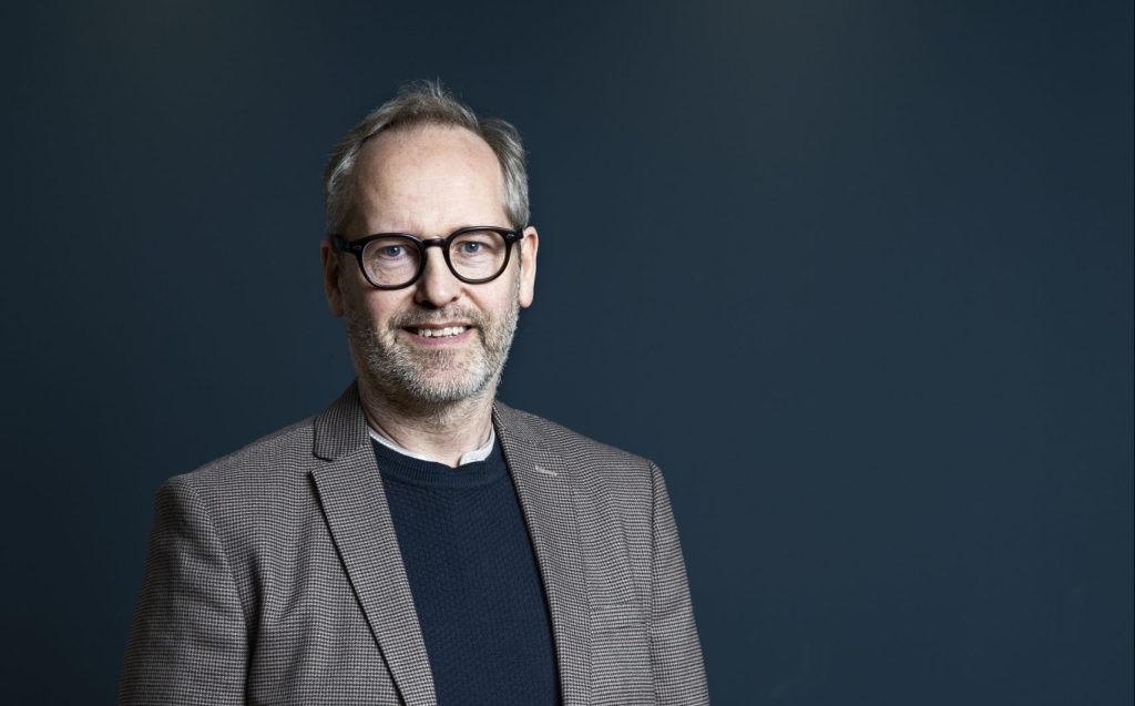 Eftirminnilegasti vinnustaðurinn nokkur þúsund ára gömul hraungöng og íssprungur