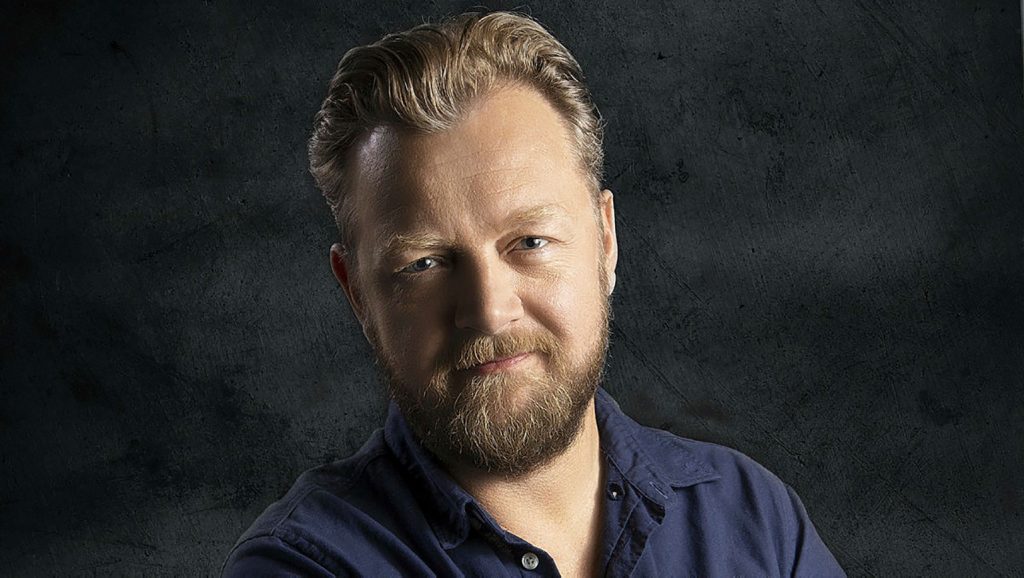 Fólk á að lesa fyrir börnin sín