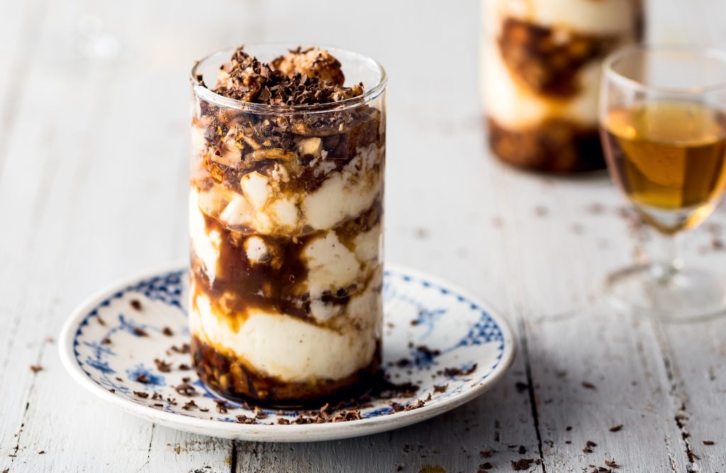 Makrónu-og mascarpone-triffli