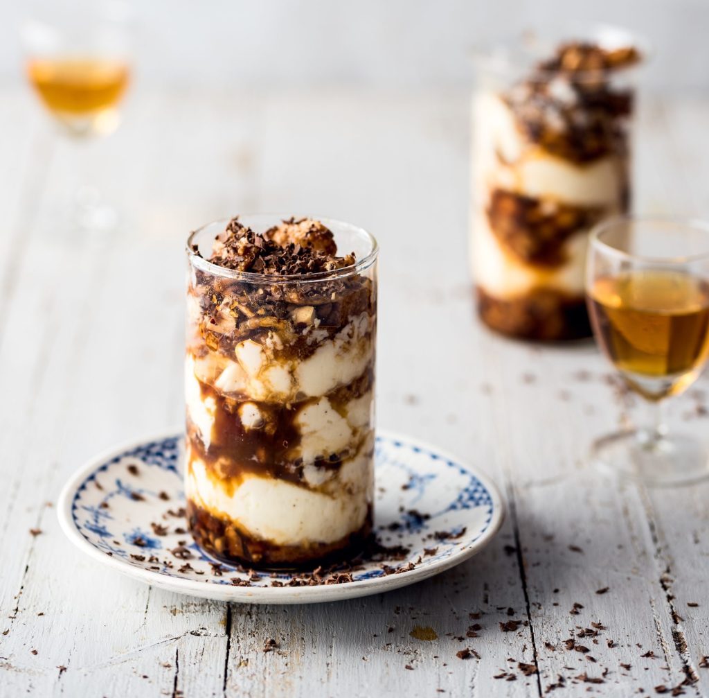 Mega gott makrónu- og mascarpone-triffli