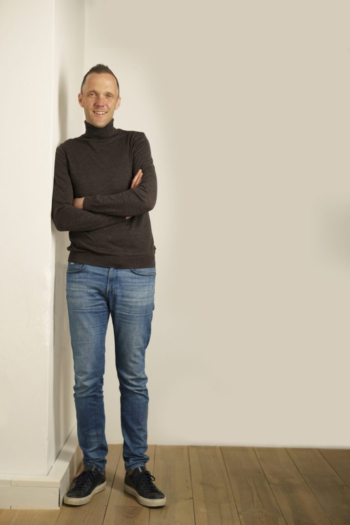 Les ljóð og góðar smásögur aftur og aftur