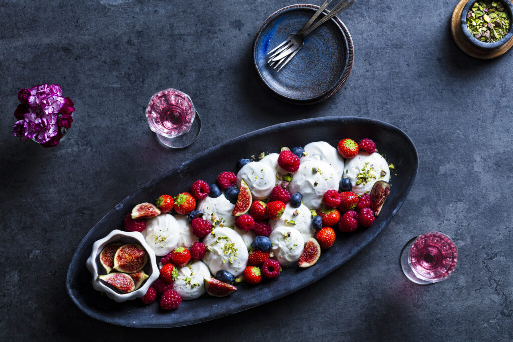 Veganmarens með ferskum berjum 