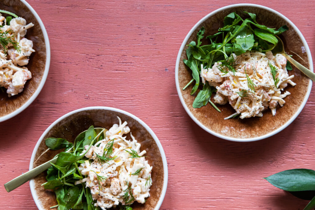Humarsalat með sellerírót og dilli