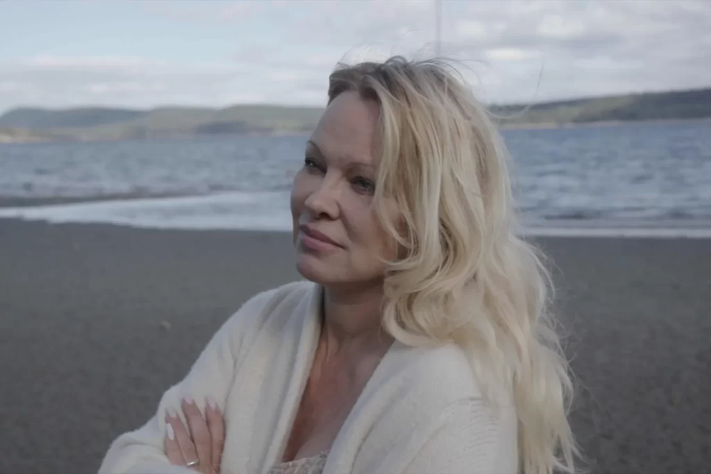 Streyma eða sleppa? Pamela, A Love Story.
