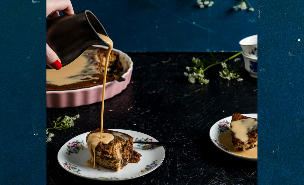 Döðlukaka með karamellusósu