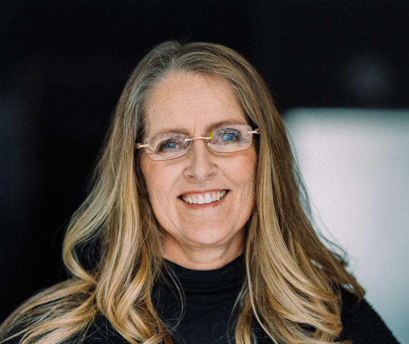 Kynferðisofbeldið byrjaði þegar ég var mjög ung, of ung til að skilja hvað var að gerast.  