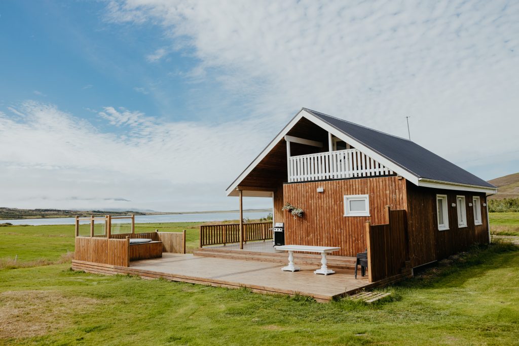 Sumarhúsið sett saman úr íbúðagámum