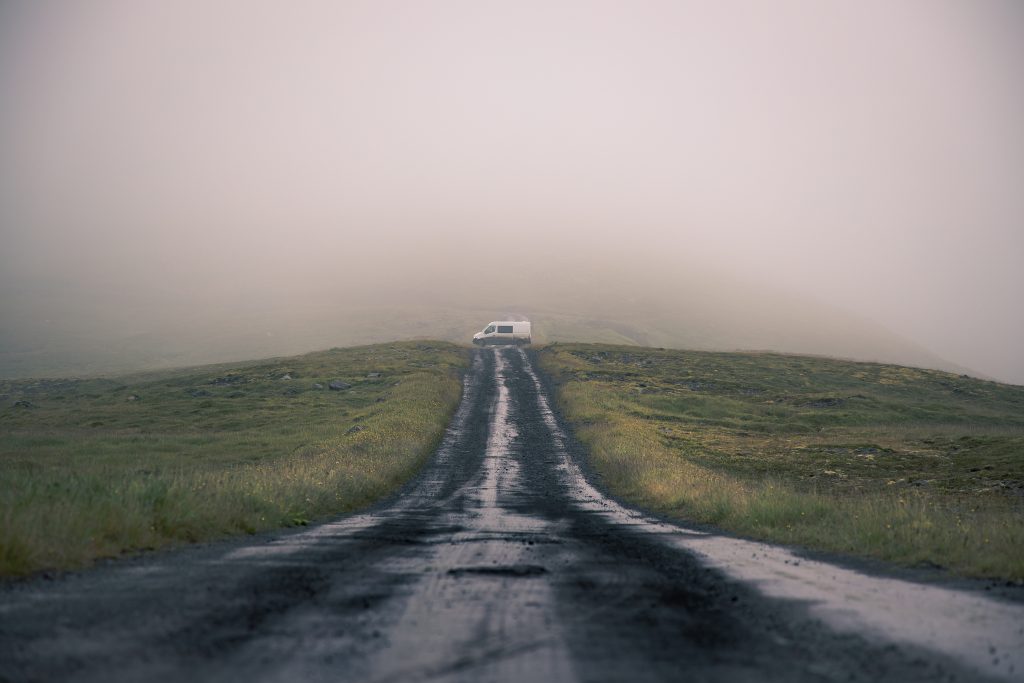 Meistarinn á ferð og flugi um landið